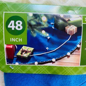 2/$18🌴 Christmas Tree Skirt 48 inch, NEW with TAGS, blue with white pom poms
